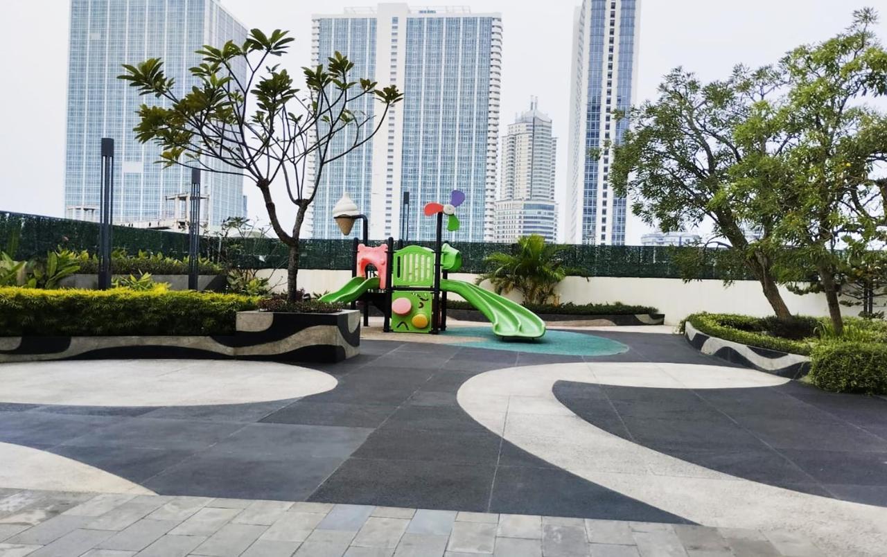 U Residence Tower2 Supermal By Lippo Karawaci Klapadua Kültér fotó